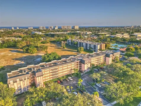 5340 NW 2nd Avenue Boca Raton FL 33487