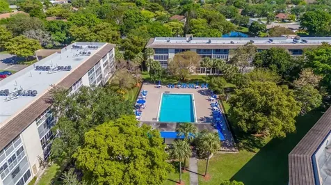 2103 Lucaya Bend Coconut Creek FL 33066