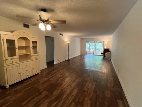 2103 Lucaya Bend Coconut Creek FL 33066
