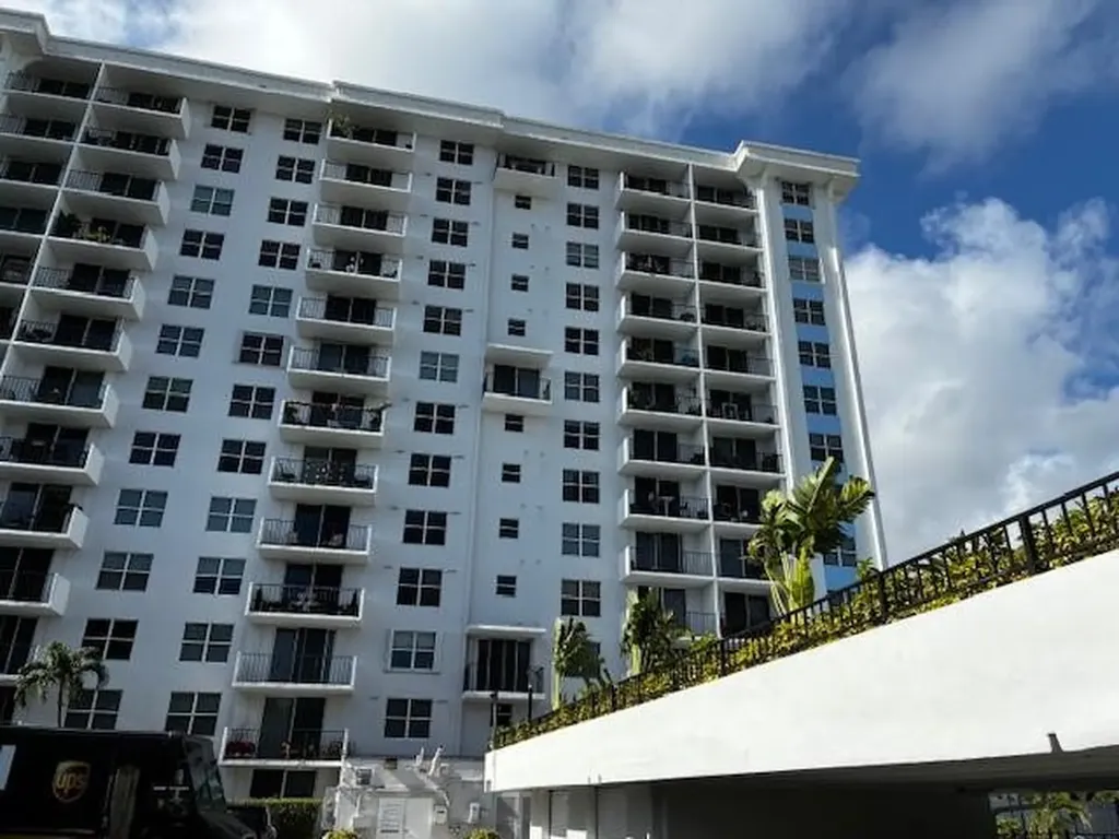 1800 N Andrews Avenue Fort Lauderdale FL 33311