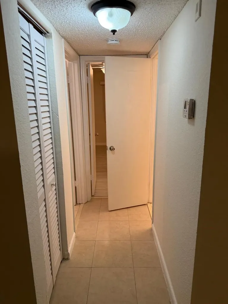 12430 Vista Isle Drive Plantation FL 33325