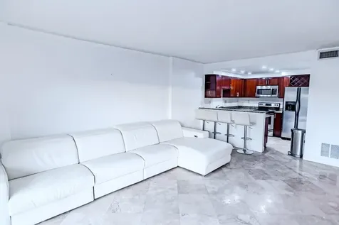 2900 NE 30th Street Fort Lauderdale FL 33306