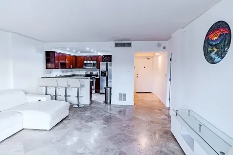 2900 NE 30th Street Fort Lauderdale FL 33306