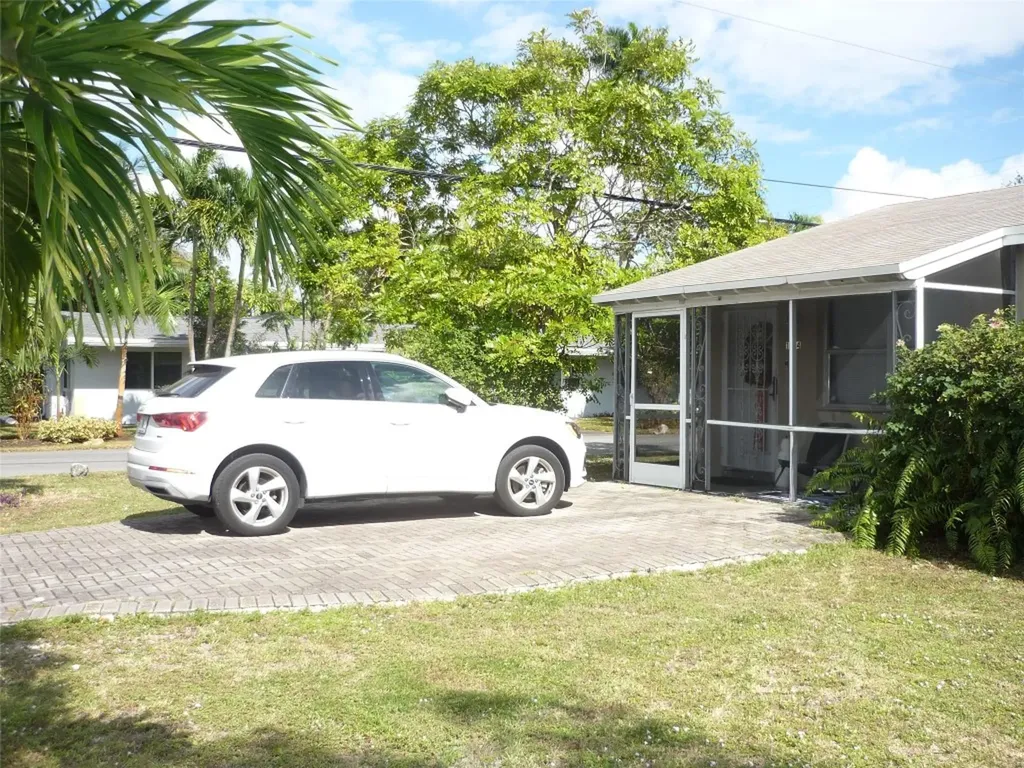 1444 NE 3rd Avenue Fort Lauderdale FL 33304