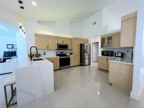 6960 NW Denargo Street Port St Lucie FL 34983
