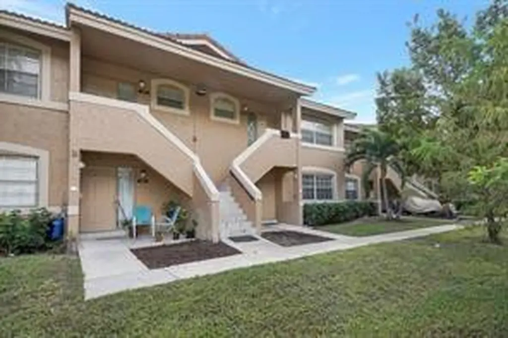 11456 NW 43rd Street Coral Springs FL 33065