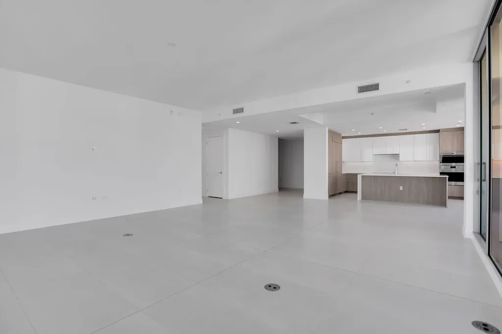 151 N Seabreeze Blv Fort Lauderdale FL 33304
