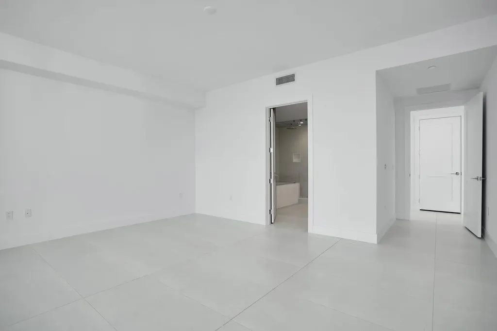 151 N Seabreeze Blv Fort Lauderdale FL 33304