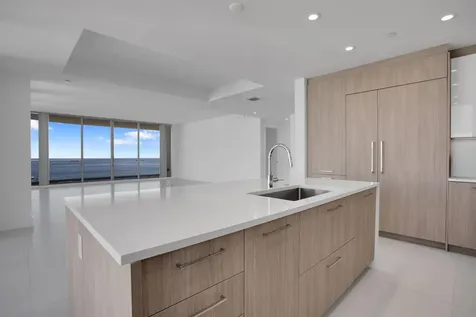 151 N Seabreeze Blv Fort Lauderdale FL 33304