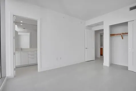 151 N Seabreeze Blv Fort Lauderdale FL 33304