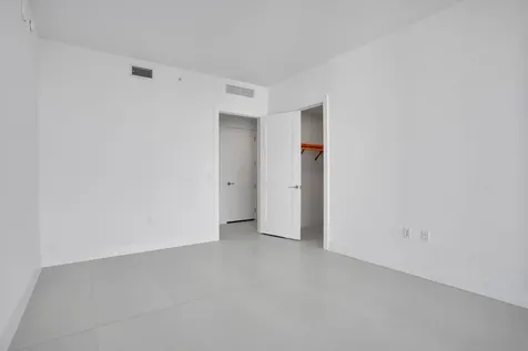 151 N Seabreeze Blv Fort Lauderdale FL 33304