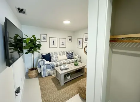 151 N Seabreeze Blv Fort Lauderdale FL 33304