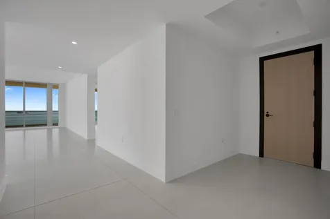 151 N Seabreeze Blv Fort Lauderdale FL 33304