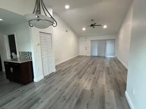 10420 SW 207th Street Cutler Bay FL 33189