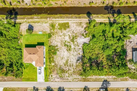 842 Genoa Avenue Lehigh Acres FL 33974