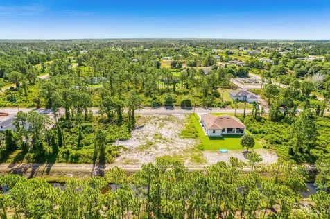 842 Genoa Avenue Lehigh Acres FL 33974