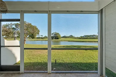 9320 S Hollybrook Lake Drive Pembroke Pines FL 33025