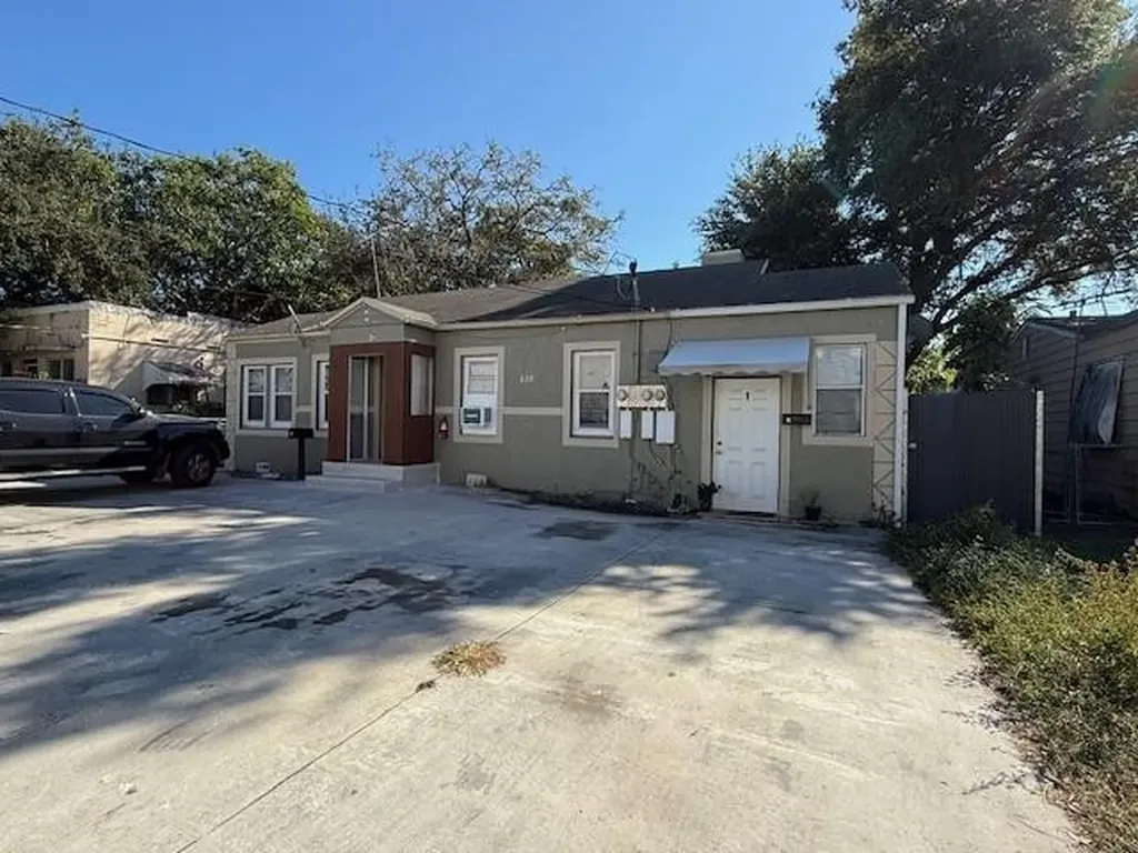 820 NE 86th Street Miami FL 33138