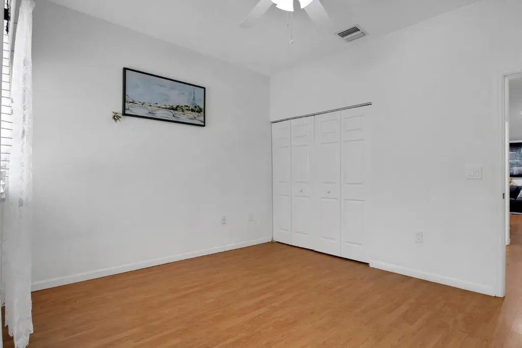 5095 Madison Lakes Circle Davie FL 33328