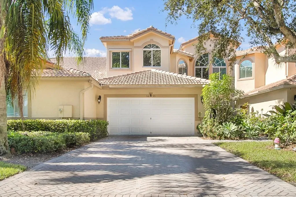 5095 Madison Lakes Circle Davie FL 33328