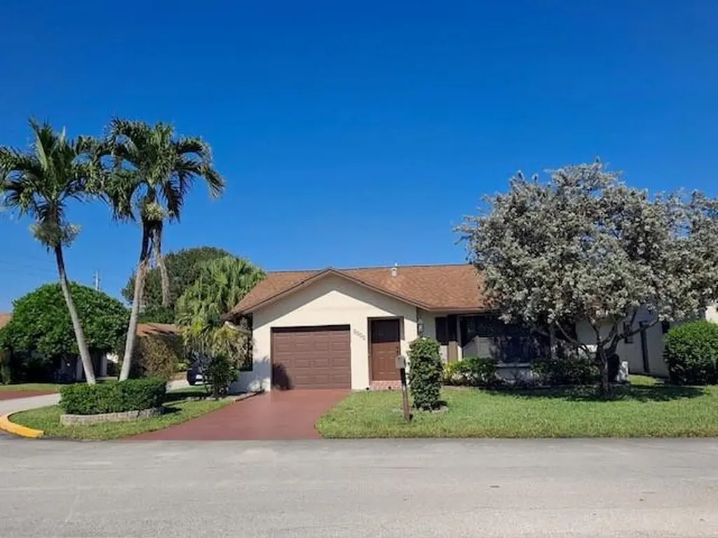2377 SW 16th Drive Deerfield Beach FL 33442