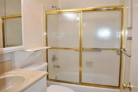 2377 SW 16th Drive Deerfield Beach FL 33442