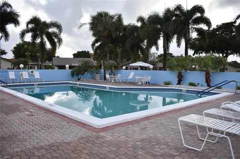 2377 SW 16th Drive Deerfield Beach FL 33442