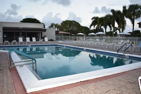 2377 SW 16th Drive Deerfield Beach FL 33442
