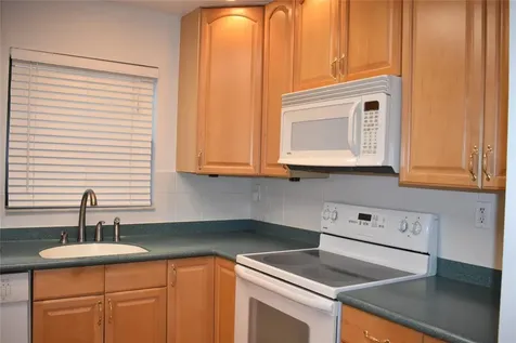 2377 SW 16th Drive Deerfield Beach FL 33442