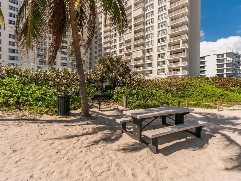 750 N Ocean Boulevard Pompano Beach FL 33062