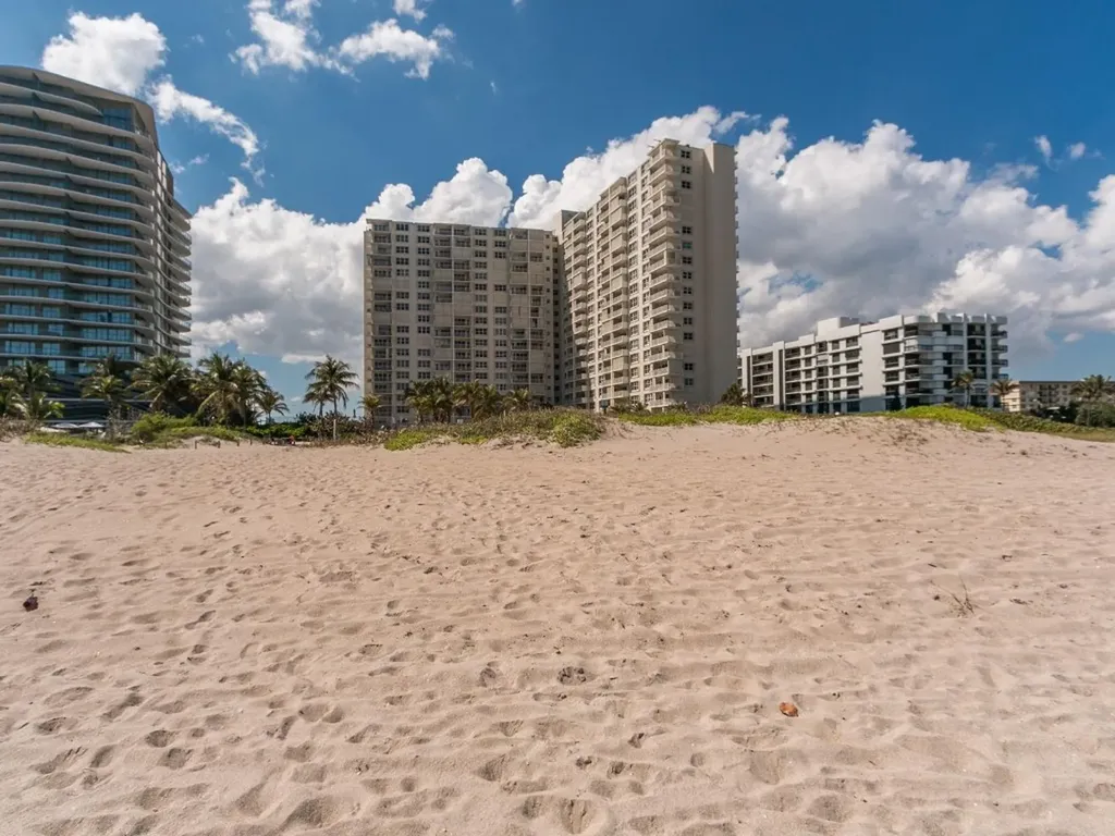 750 N Ocean Boulevard Pompano Beach FL 33062