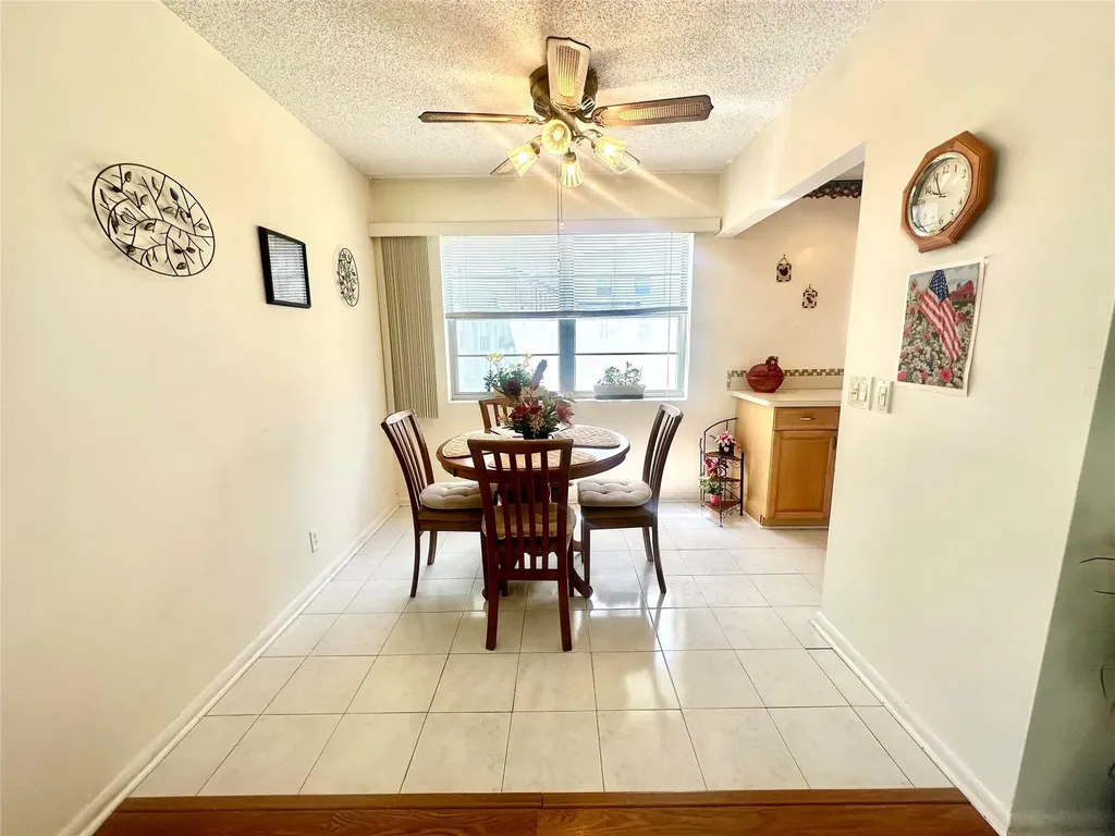 84 Markham E Deerfield Beach FL 33442