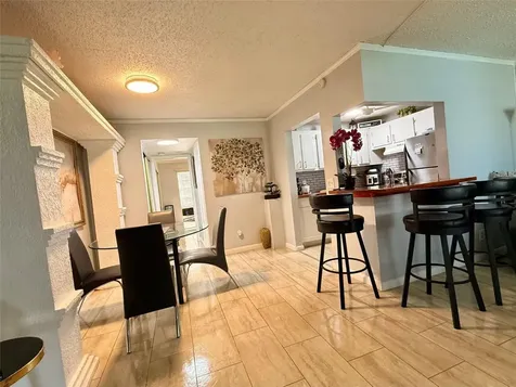 355 Oakridge T Deerfield Beach FL 33442