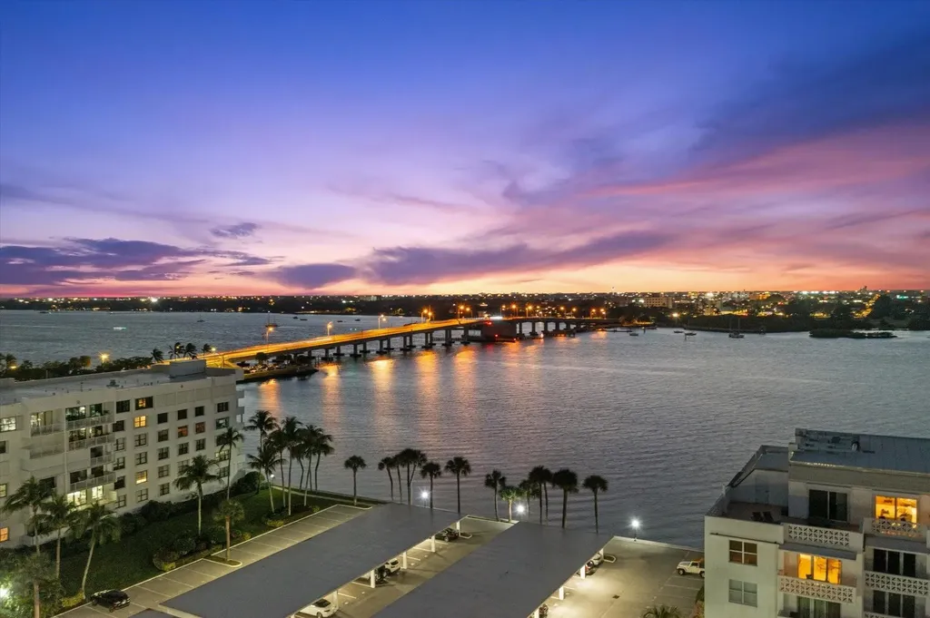 2860 S Ocean Boulevard Palm Beach FL 33480