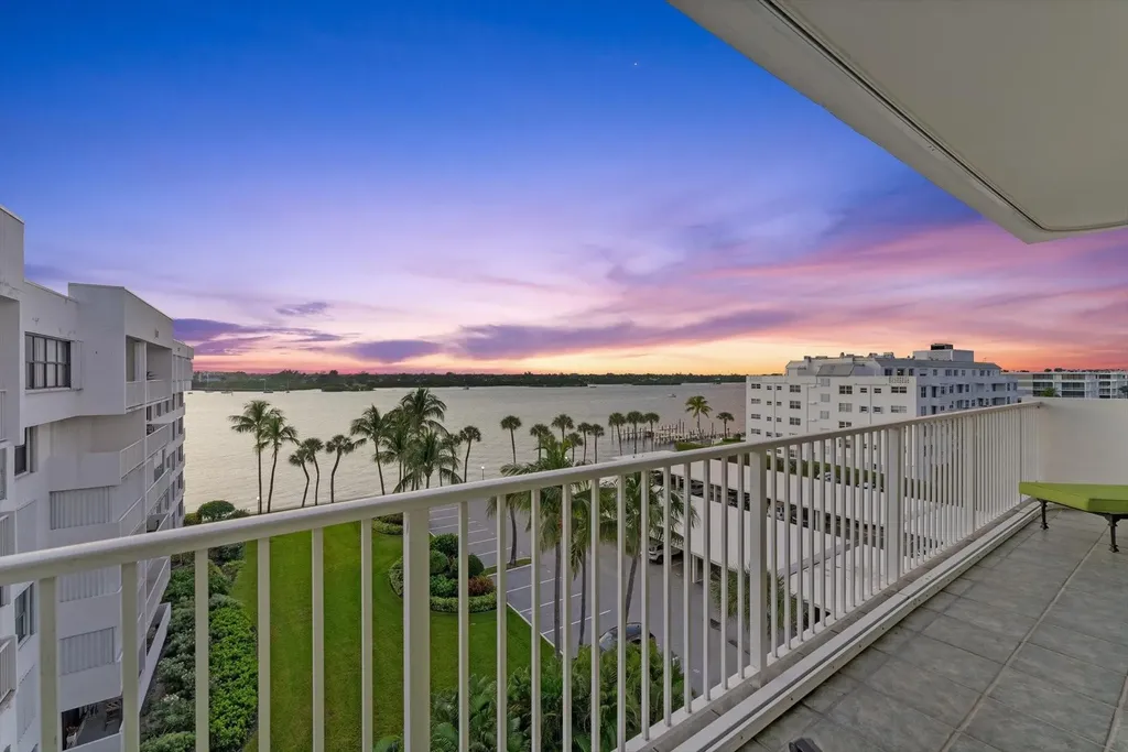 2860 S Ocean Boulevard Palm Beach FL 33480