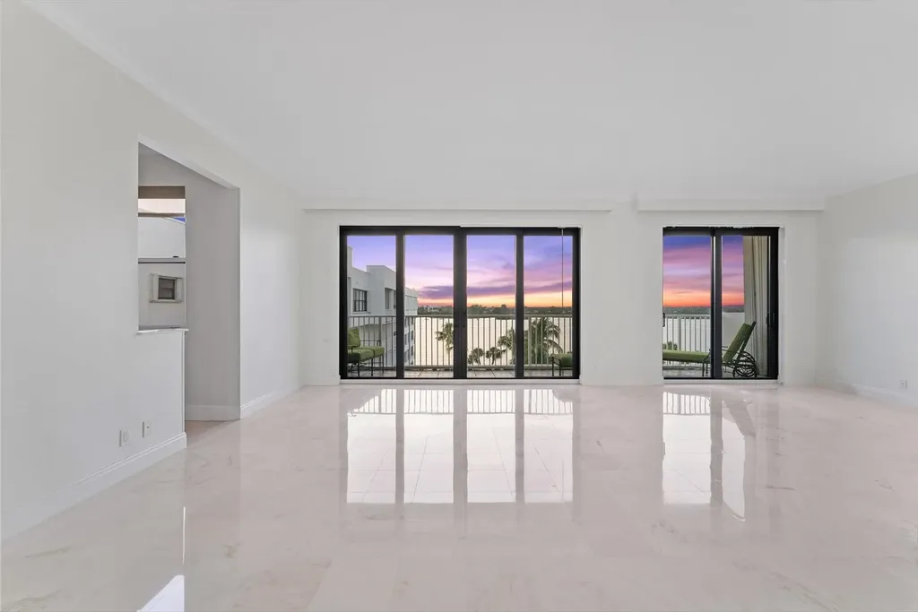 2860 S Ocean Boulevard Palm Beach FL 33480