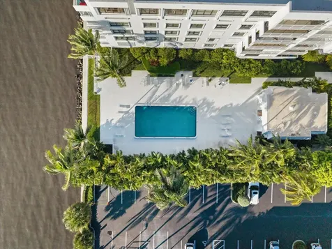 2860 S Ocean Boulevard Palm Beach FL 33480