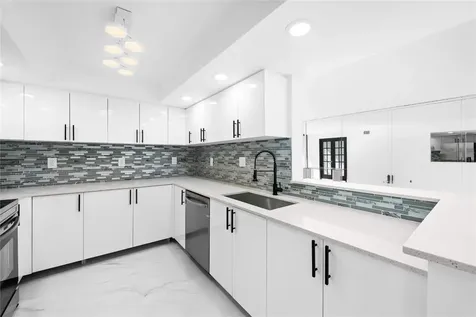800 Parkview Drive Hallandale Beach FL 33009