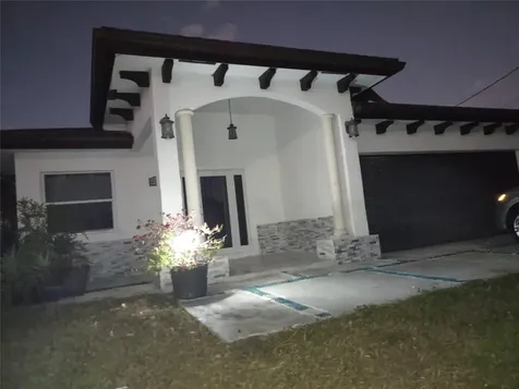 4819 SW 21st Street West Park FL 33023