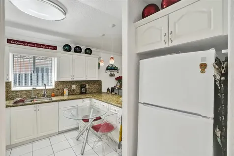 7456 W 34th Court Hialeah FL 33018
