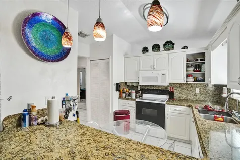 7456 W 34th Court Hialeah FL 33018