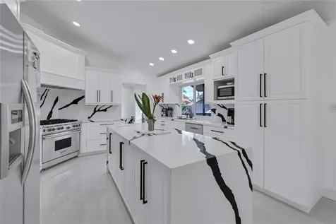 10120 Vestal Court Coral Springs FL 33071