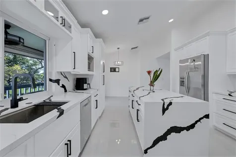 10120 Vestal Court Coral Springs FL 33071