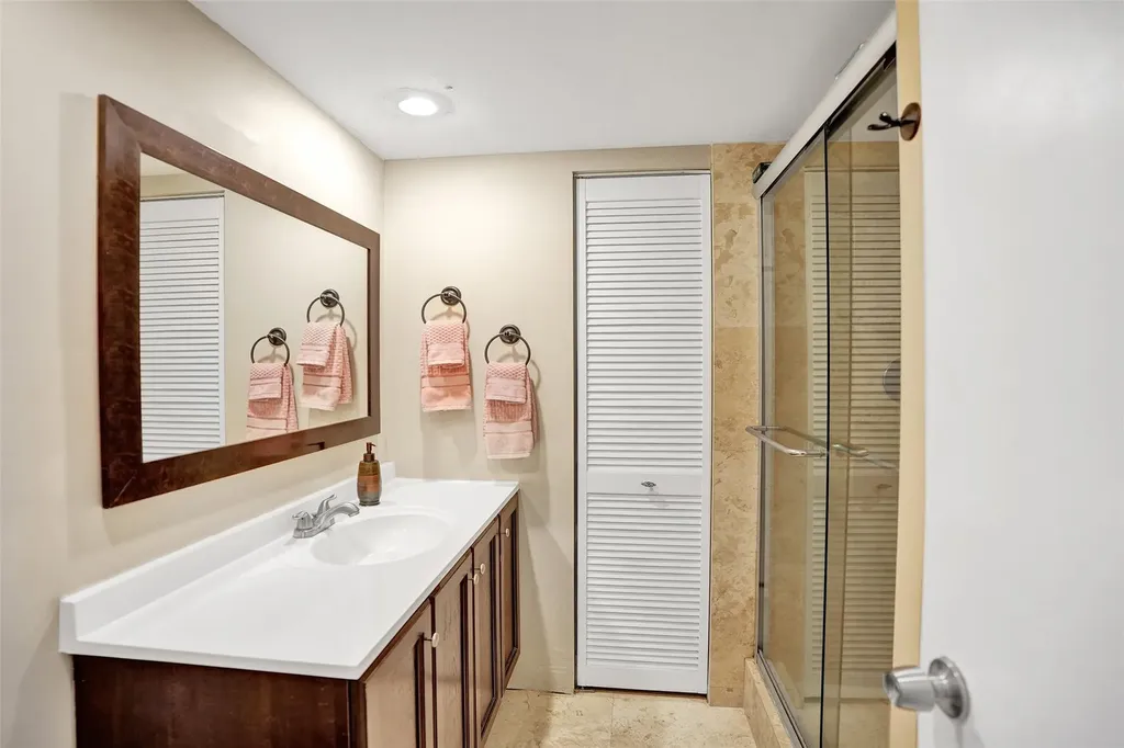 1525 Augusta Circle Delray Beach FL 33445