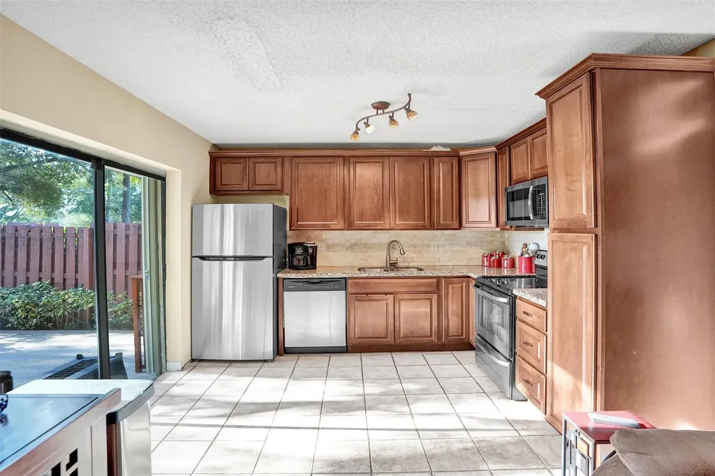 1525 Augusta Circle Delray Beach FL 33445
