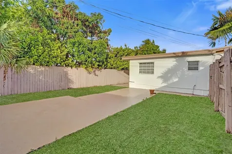 16920 NW 53rd Avenue Miami Gardens FL 33055