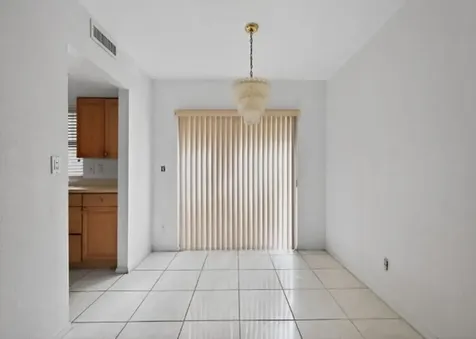 7802 NW 69th Terrace Tamarac FL 33321