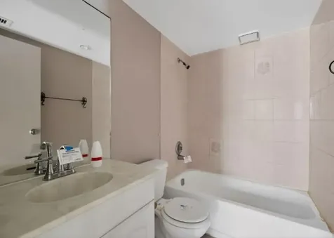 7802 NW 69th Terrace Tamarac FL 33321
