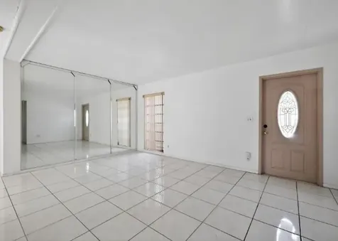 7802 NW 69th Terrace Tamarac FL 33321
