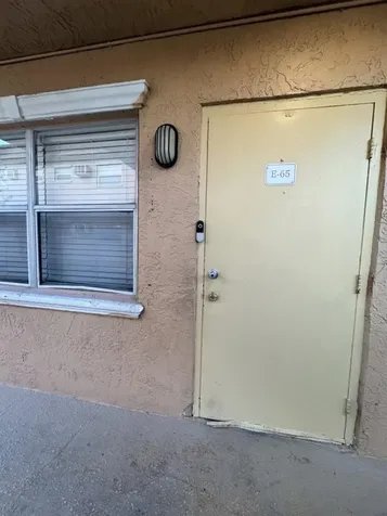 101 NE 41st Street Oakland Park FL 33334